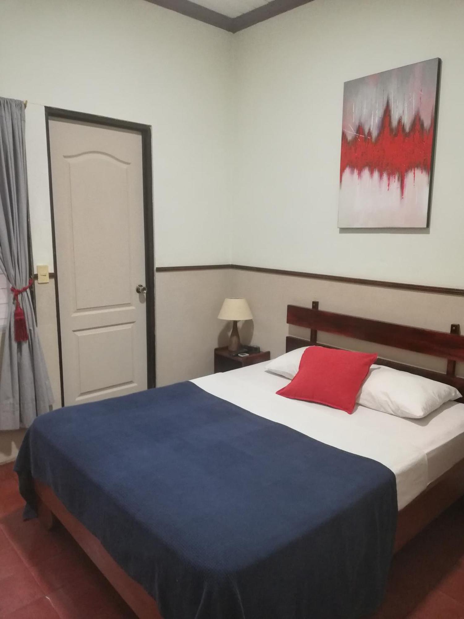Hotel Santamaria Airport North / Alajuela Downtown 外观 照片